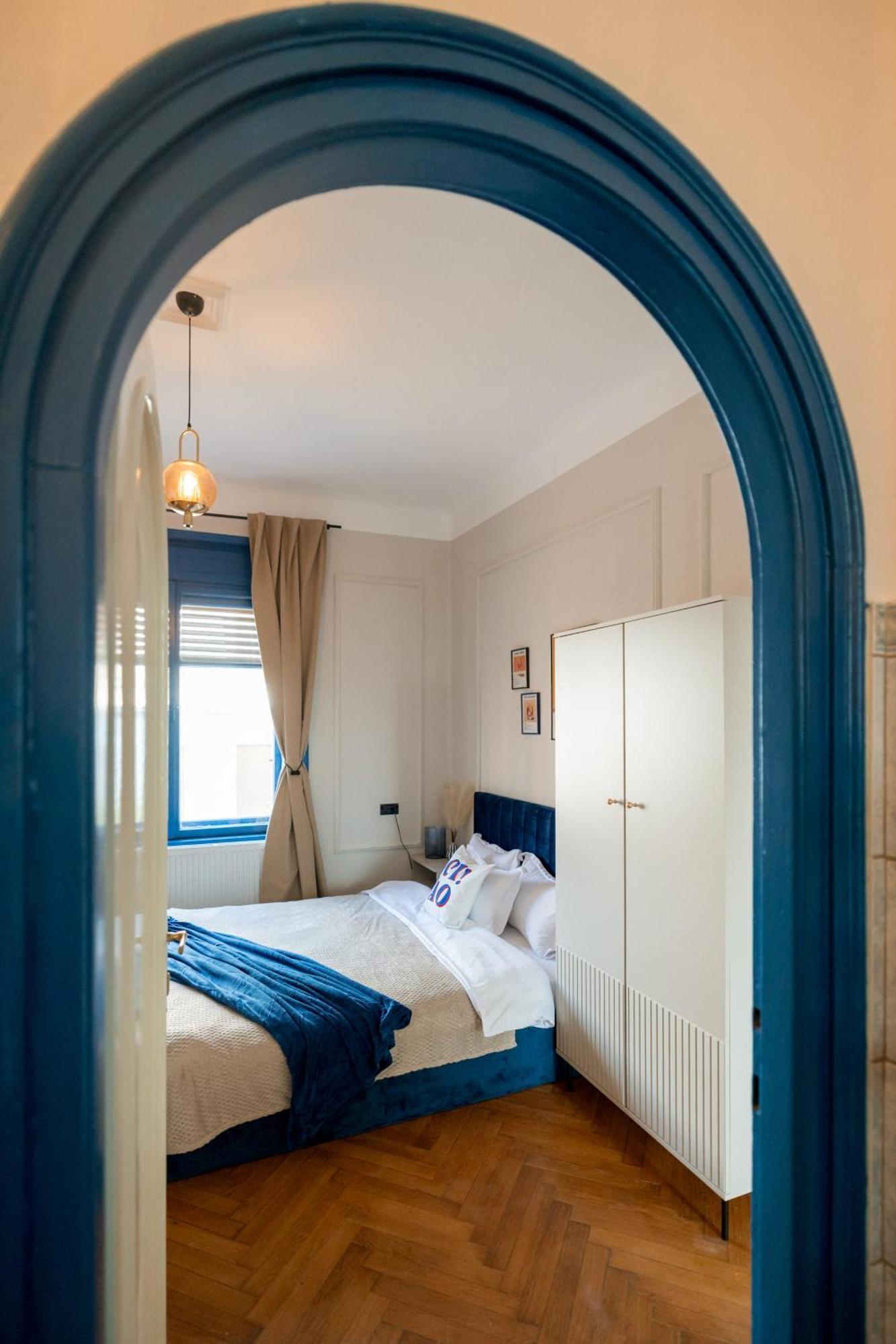 Decebal Central Studio - Elegant And Cozy Stay Arad Luaran gambar