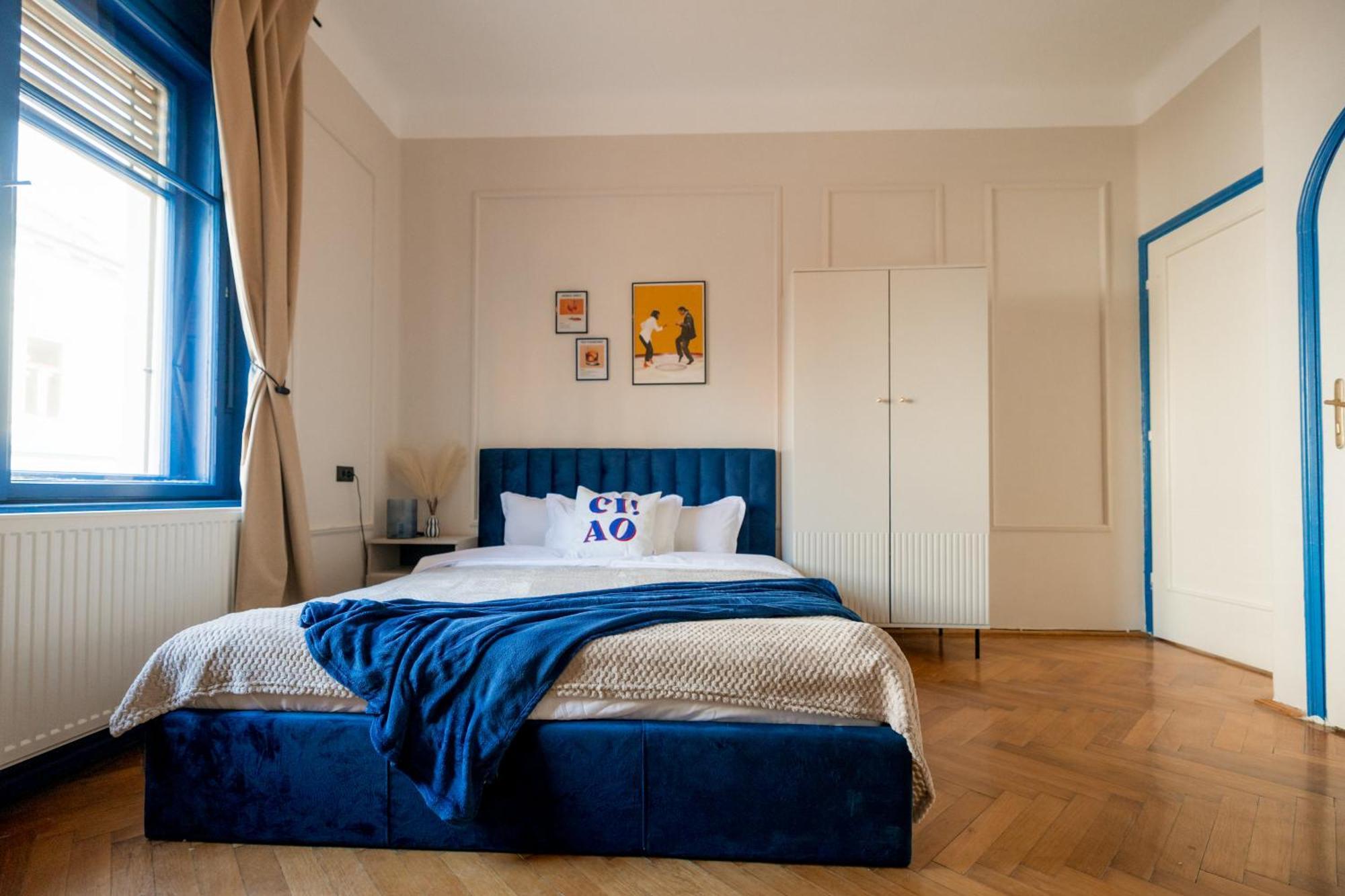 Decebal Central Studio - Elegant And Cozy Stay Arad Luaran gambar